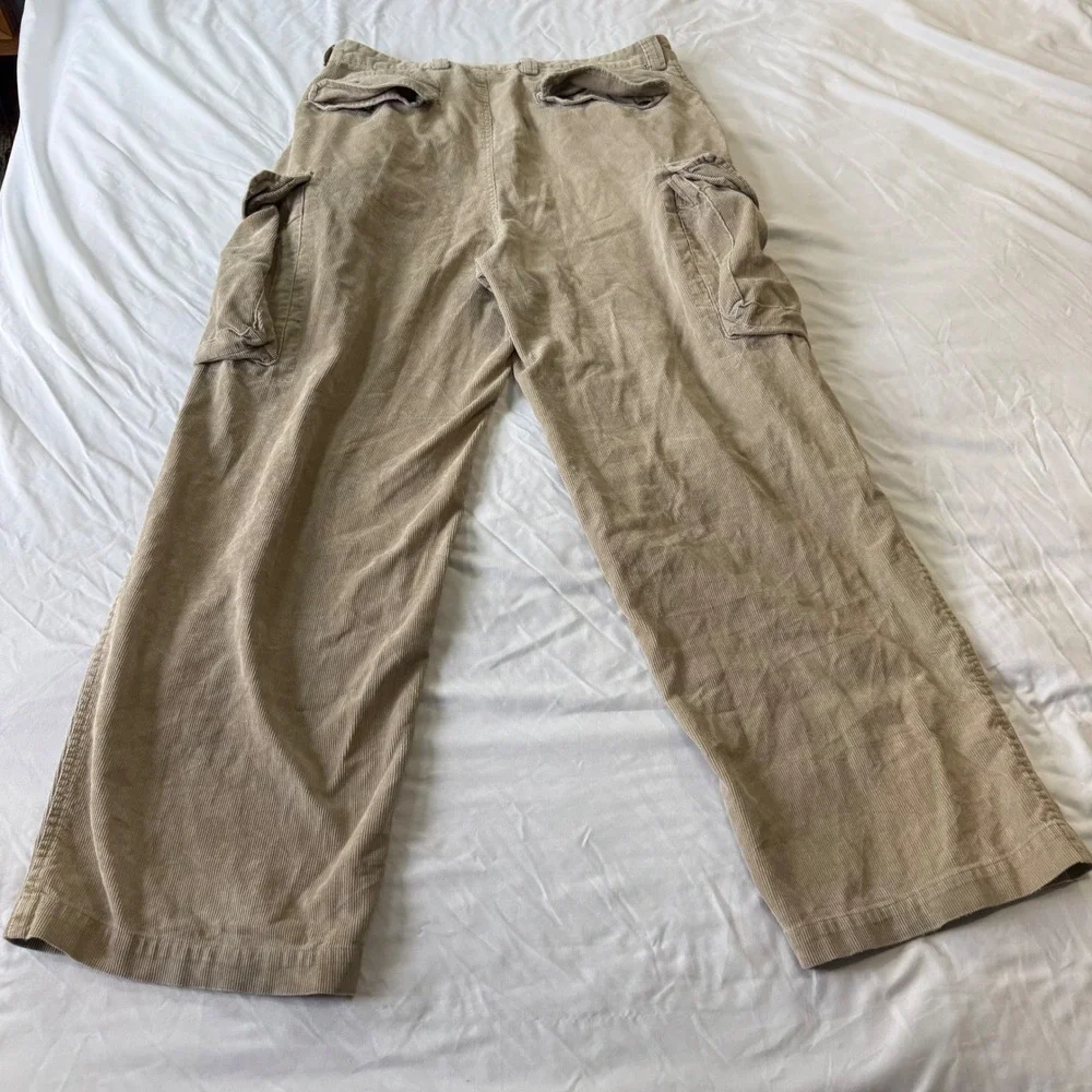Vintage Y2K GAP Mens Baggy Corduroy Cargo Pants Size 36x32 Relaxed Fit Pockets